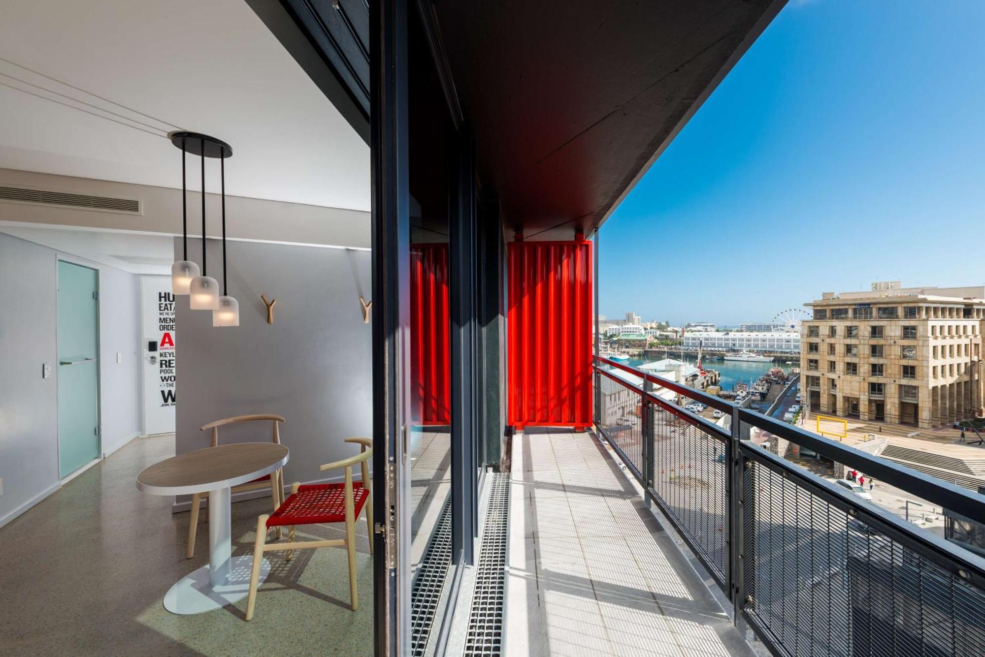 Radisson Red Hotel V&A Waterfront Κέιπ Τάουν Εξωτερικό φωτογραφία
